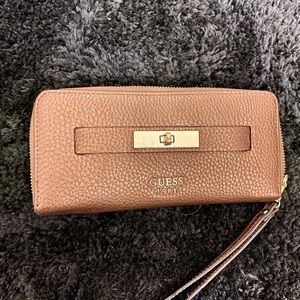 Guess Wallet
